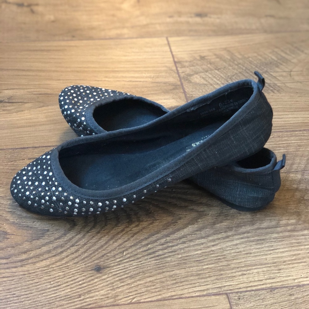 American Eagle Ballet Flats